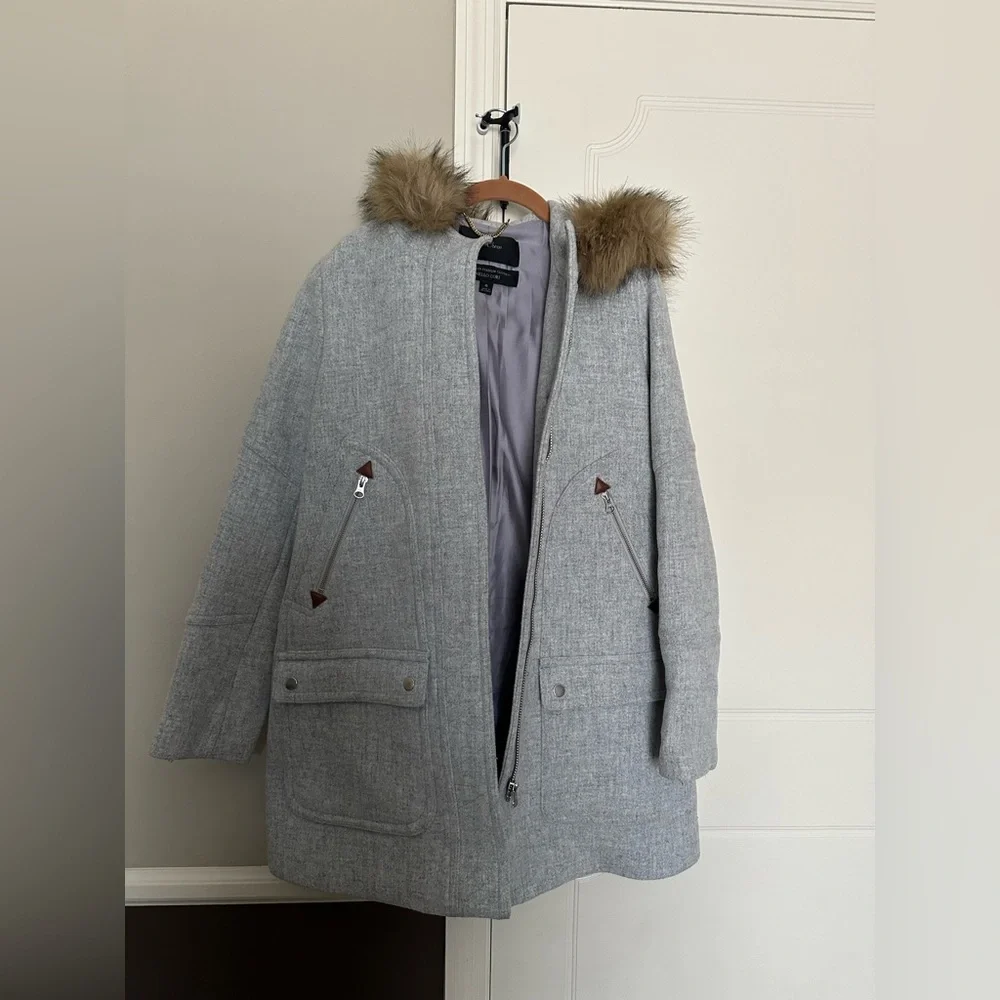 Jcrew Stadium Nello Gori Coat with faux fur hood - Picture 1 of 12